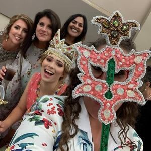 Meet your Posher, Liz